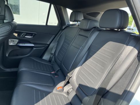 Certified 2025 Mercedes-Benz GLC 300 image 32