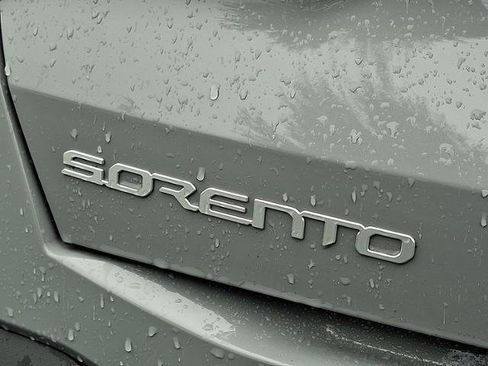 New 2025 Kia Sorento EX w/ Panoramic Sunroof Package image 11