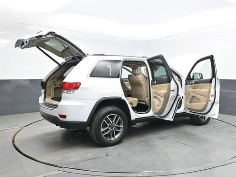 Used 2021 Jeep Grand Cherokee Limited AWD/4WD image 47