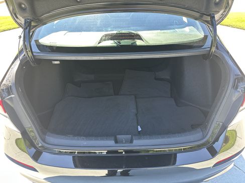 Used 2022 Honda Civic Sport image 32