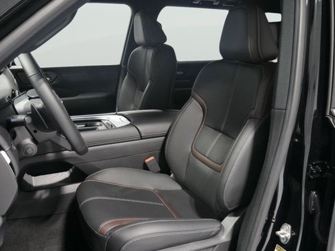 New 2026 Nissan Armada SL w/ Convenience Package AWD/4WD image 10