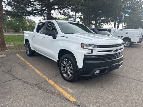 Used 2021 Chevrolet Silverado 1500 RST w/ Bed Protection Package AWD/4WD image 3