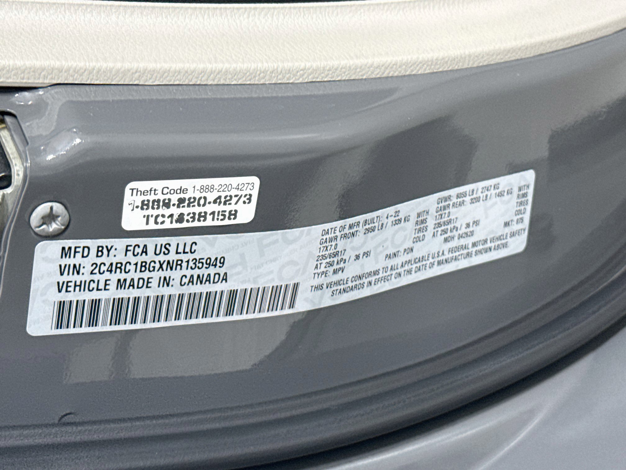 Used 2022 Chrysler Pacifica Touring-L FWD image 30