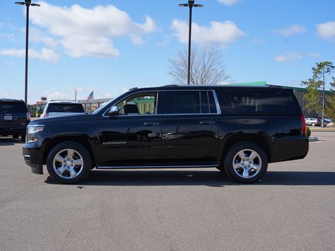 Used 2017 Chevrolet Suburban Premier image 6