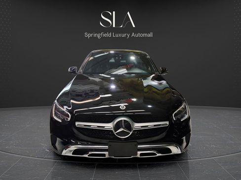 Used 2022 Mercedes-Benz GLC 300 4MATIC Coupe image 2