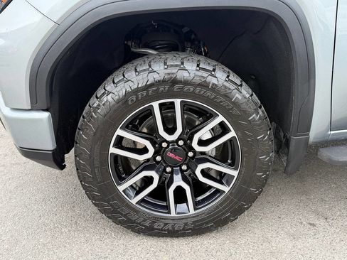 Used 2026 GMC Sierra 1500 AT4 w/ AT4 Premium Package AWD/4WD image 30
