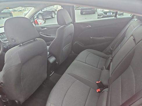 Used 2017 Chevrolet Cruze LT w/ Convenience Package image 15