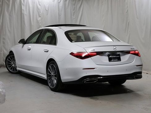 New 2026 Mercedes-Benz S 580 4MATIC Sedan image 9