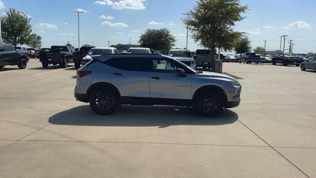 Used 2024 Chevrolet Blazer LT w/ Redline Edition FWD image 9