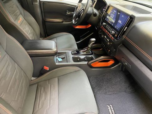Used 2025 Nissan Frontier PRO-4X w/ Pro Convenience Package AWD/4WD image 26