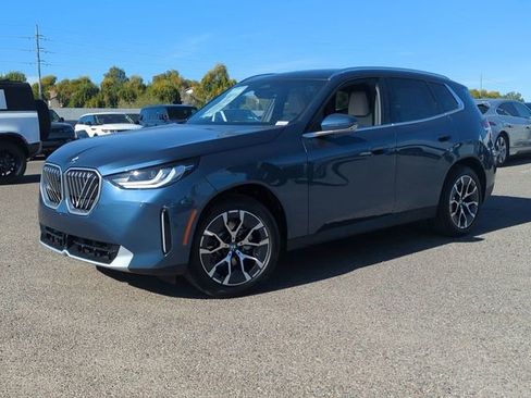 Used 2026 BMW X3 xDrive30 w/ Premium Package image 2