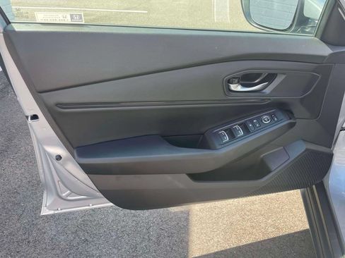 Used 2023 Honda Accord EX image 16