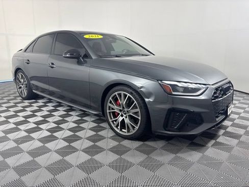 Used 2021 Audi S4 Premium Plus w/ Premium Plus Package AWD/4WD image 34