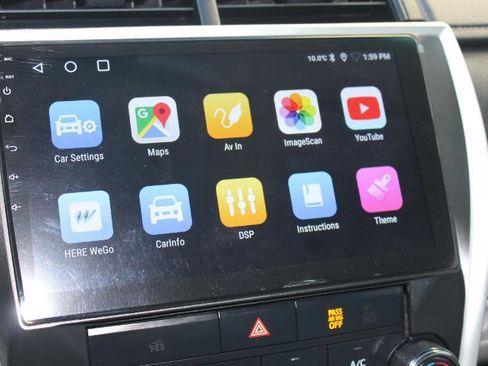 Used 2016 Toyota Camry LE image 28