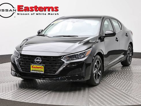 Used 2025 Nissan Sentra SV FWD image 1