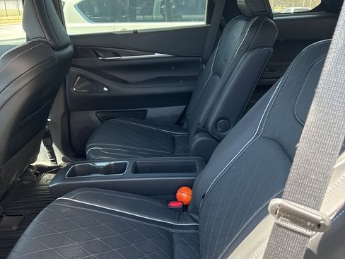 Used 2023 INFINITI QX60 Autograph w/ Cargo Package image 9