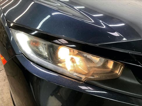 Used 2019 Honda Civic EX image 30