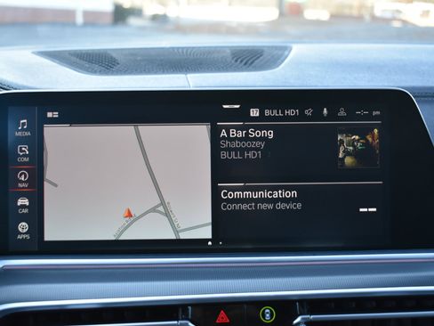 Used 2019 BMW X5 xDrive50i w/ Parking Assistance Package image 20