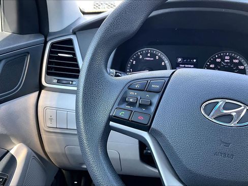 Used 2018 Hyundai Tucson SEL AWD/4WD image 23