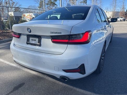 Certified 2022 BMW 330i Sedan w/ Premium Package image 11