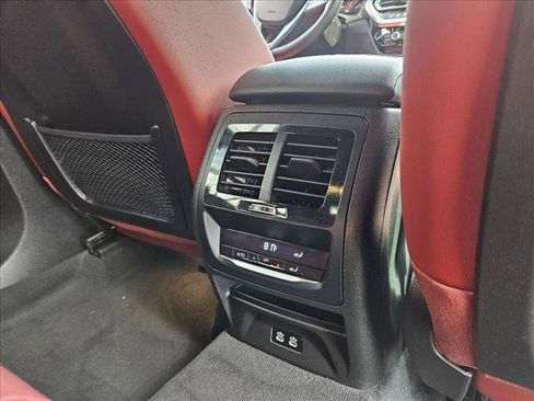 Used 2024 BMW X3 sDrive30i w/ Convenience Package RWD image 18