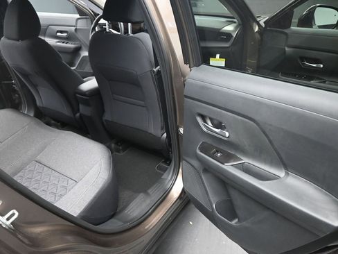 New 2026 Nissan Kicks SV image 21