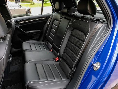 Used 2019 Volkswagen Golf R 4-Door AWD/4WD image 55