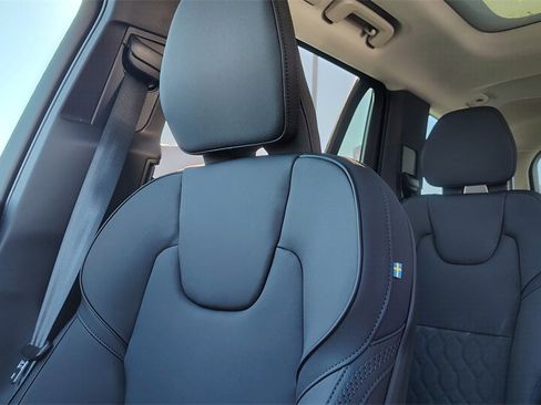 New 2026 Volvo XC90 B6 Plus image 23