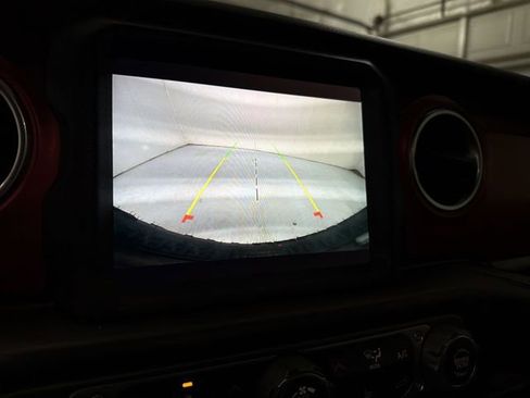 Used 2021 Jeep Wrangler Unlimited Rubicon image 24