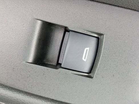 Used 2025 Buick Encore GX Preferred w/ Advanced Technology Package image 34