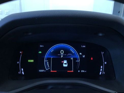 Used 2026 Toyota Camry LE FWD image 31