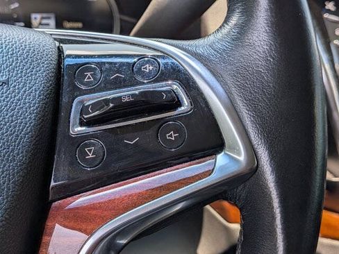 Used 2016 Cadillac Escalade Premium AWD/4WD image 19
