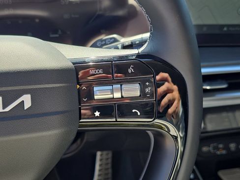 New 2026 Kia Sorento SX AWD/4WD image 32