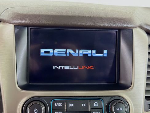 Used 2017 GMC Yukon Denali w/ Open Road Package AWD/4WD image 16