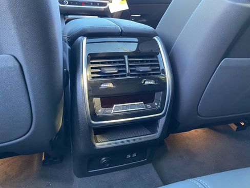 New 2026 BMW X5 xDrive40i w/ Climate Comfort Package AWD/4WD image 31