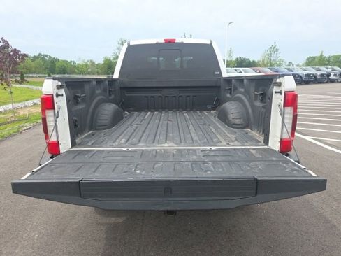 Used 2018 Ford F350 Platinum w/ Platinum Ultimate Package AWD/4WD image 10