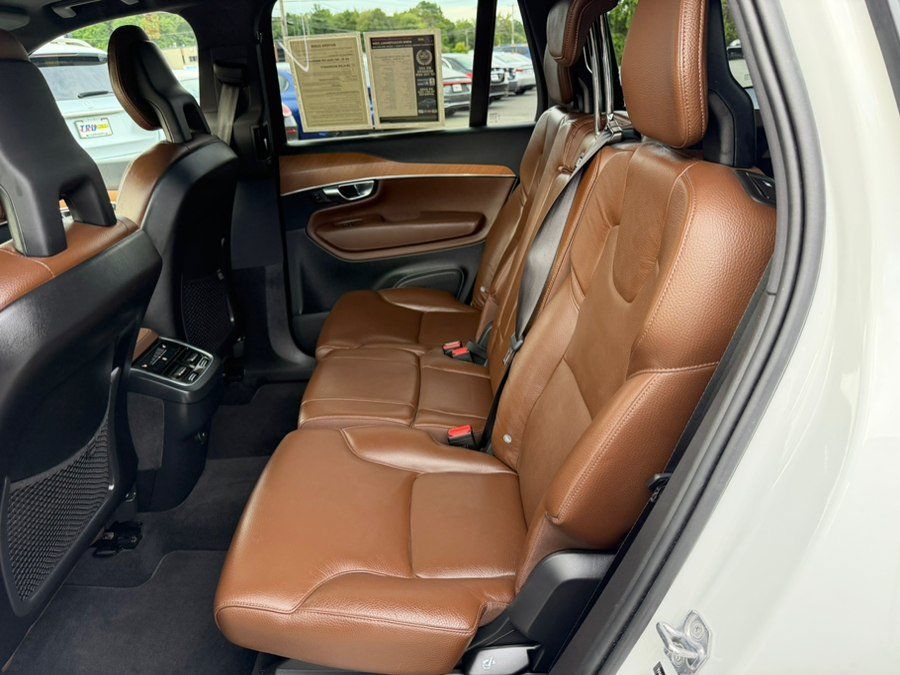 Used 2021 Volvo XC90 T6 Momentum w/ Advanced Package AWD/4WD image 19
