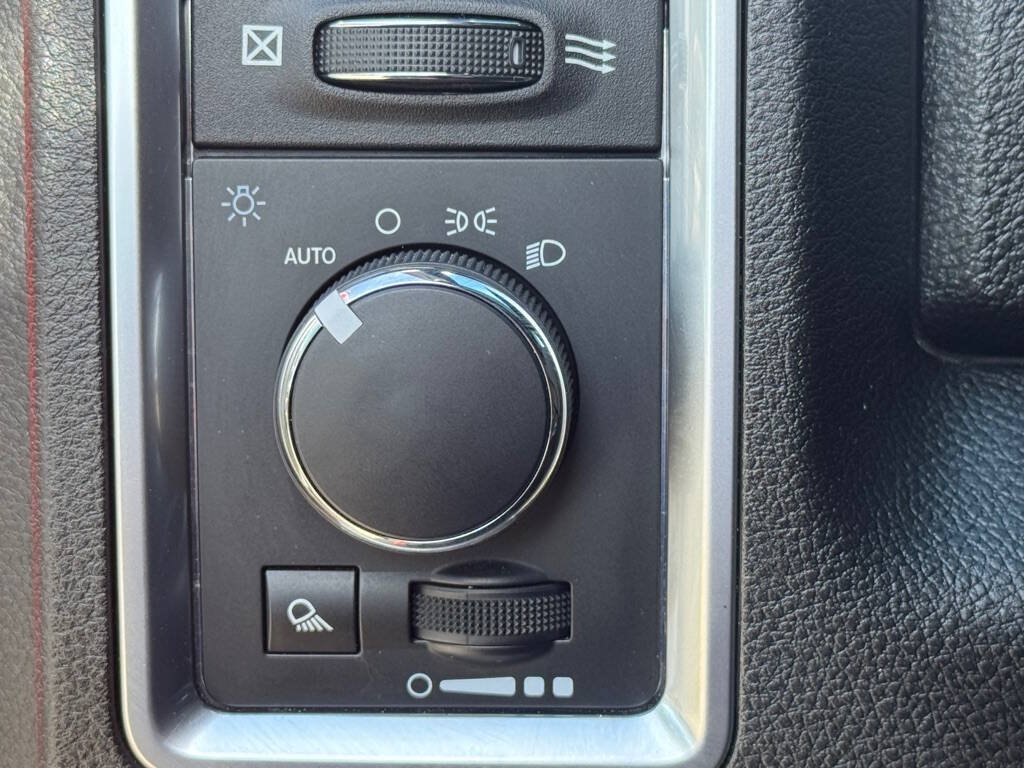 Used 2021 RAM 1500 Warlock w/ Electronics Group RWD image 9