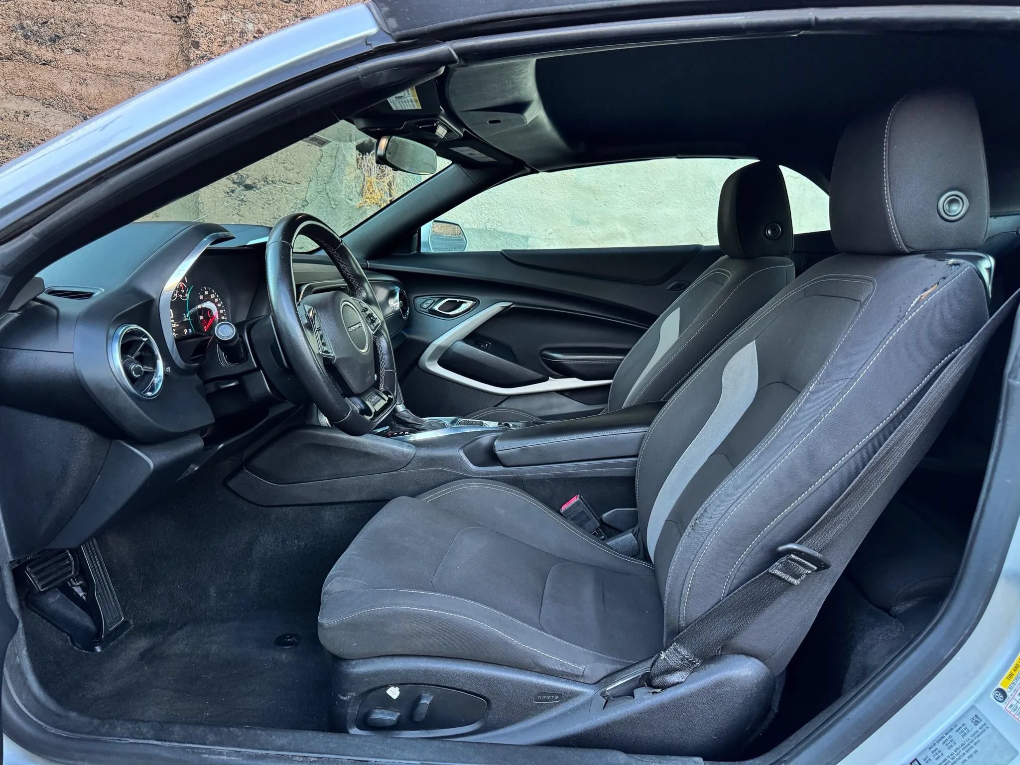 Used 2017 Chevrolet Camaro SS RWD image 12