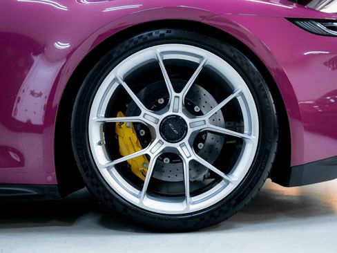 Used 2024 Porsche 911 GT3 image 32