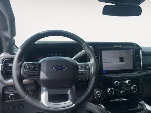 Used 2025 Ford F250 Lariat w/ Lariat Ultimate Package AWD/4WD image 15