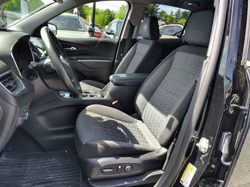 Used 2024 Chevrolet Equinox LT AWD/4WD image 8