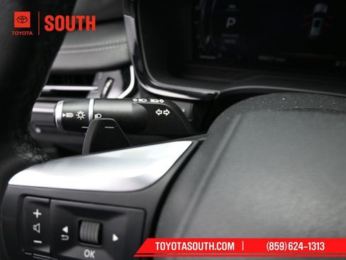 Used 2023 INFINITI QX60 Luxe image 26