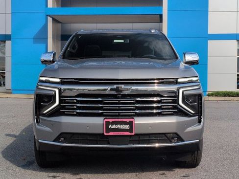 New 2026 Chevrolet Suburban Premier w/ Sun And Tow Package AWD/4WD image 6