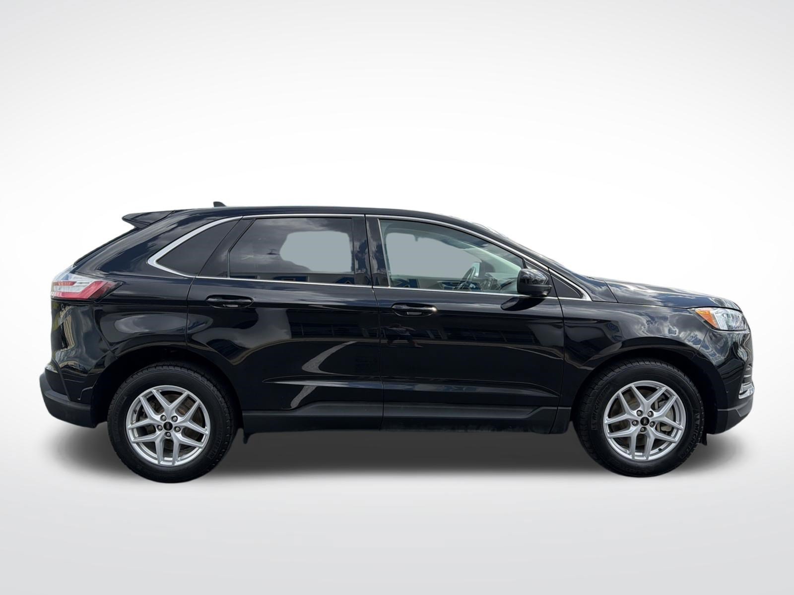 Certified 2024 Ford Edge SEL w/ Convenience Package AWD/4WD image 7
