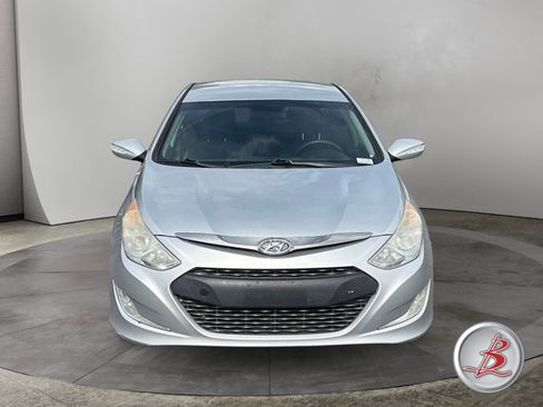 Used 2012 Hyundai Sonata Hybrid FWD image 2
