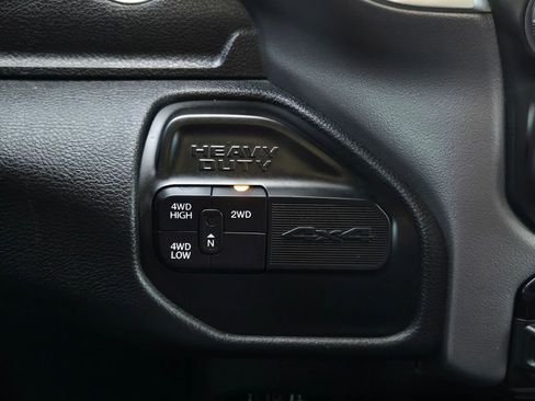 Used 2022 RAM 2500 Big Horn w/ Cold Weather Group AWD/4WD image 18