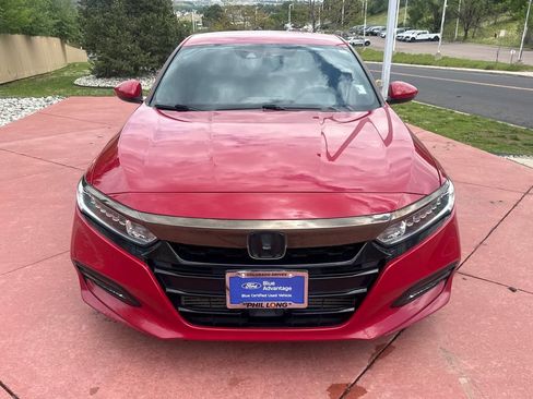 Used 2020 Honda Accord Sport image 2