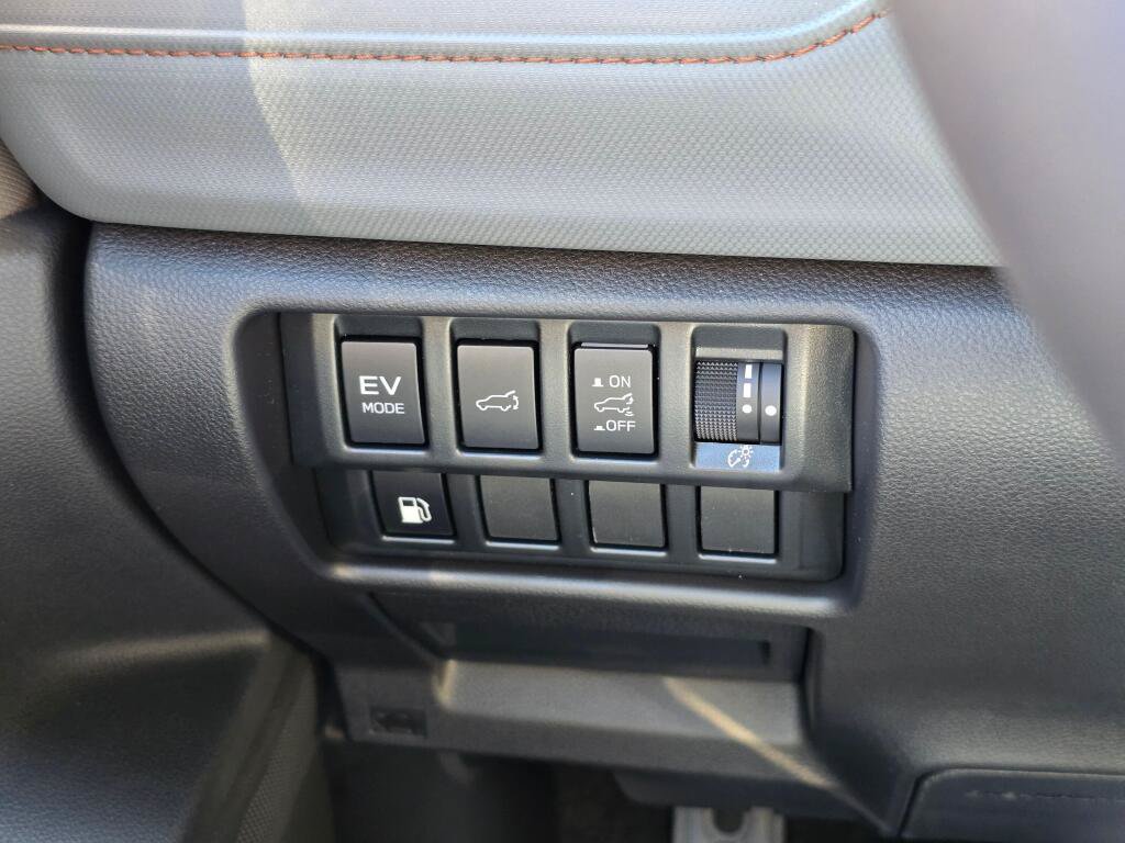 New 2026 Subaru Forester Touring AWD/4WD image 32