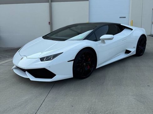Used 2015 Lamborghini Huracan LP 610-4 AWD/4WD image 1